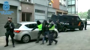 Detenidos cinco yihadistas en España y Marruecos por impulsar la estrategia de atentados de Daesh