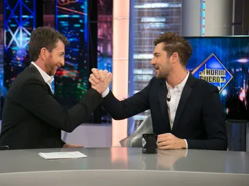 Trancas y Barrancas le dan a David Bisbal lo que nunca jamás le han dado a ningún invitado de la historia Trancas y Barrancas le dan a David Bisbal lo que nunca jamás le han dado a ningún invitado de la historia