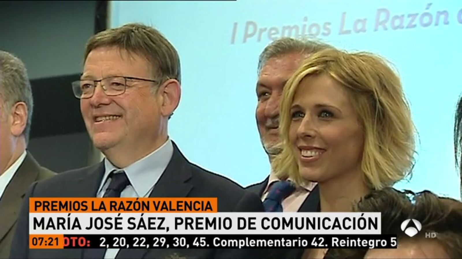 La presentadora María José Sáez recibe el premio de La Razón a Mejor comunicadora de la Comunidad Valenciana