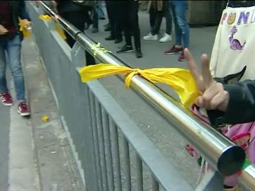 Tensión en las calles de Barcelona por los lazos amarillos independentistas