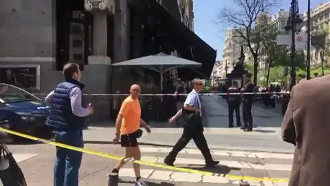 Cortada y desalojada la calle Alcalá de Madrid por un escape de gas Cortada y desalojada la calle Alcalá de Madrid por un escape de gas
