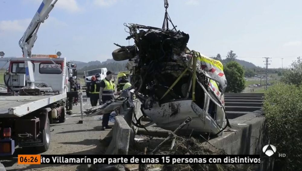 Muere un operario de mantenimiento tras chocar una furgoneta contra la suya en la A-52 en Ourense
