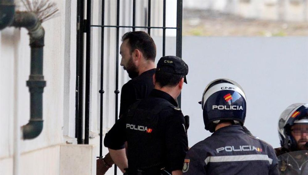El piloto de la lancha que provocó la muerte de un niño en Algeciras