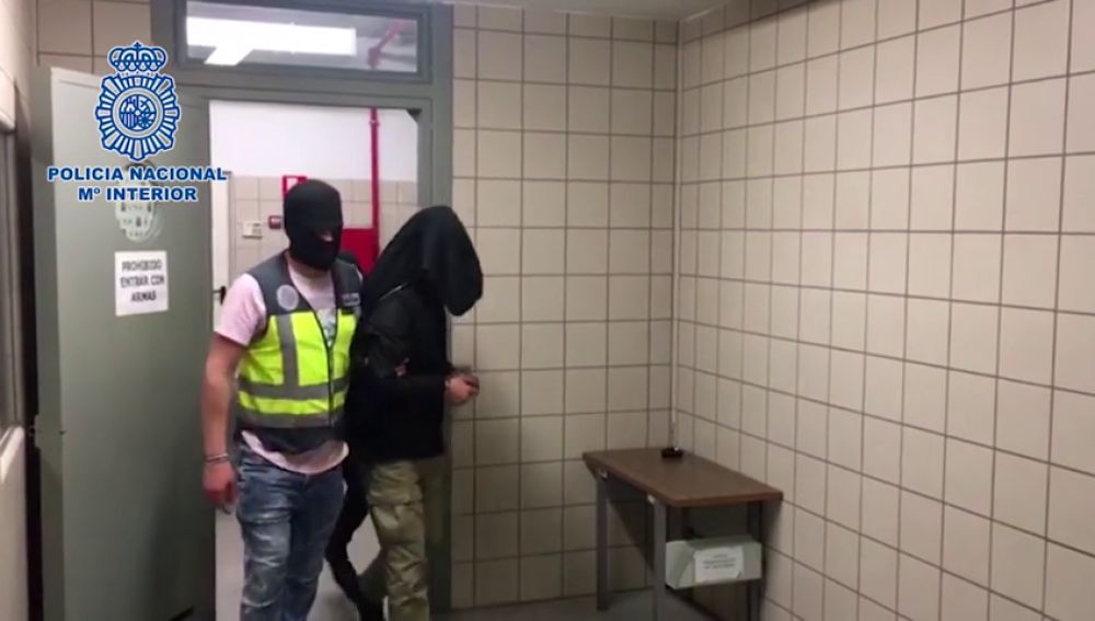La Policía Nacional detiene en Terrassa a un hombre por su vinculación con el terrorismo yihadista