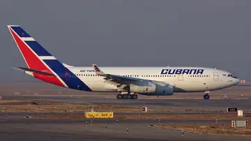 Avión de la compañía Cubana de Aviación Avión de la compañía Cubana de Aviación