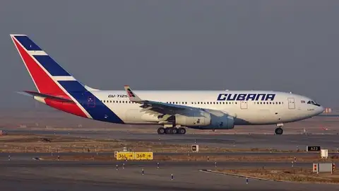 Avión de la compañía Cubana de Aviación Avión de la compañía Cubana de Aviación