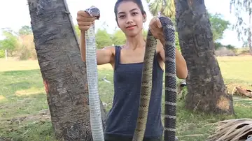 La youtuber A Lin Tuch La youtuber A Lin Tuch