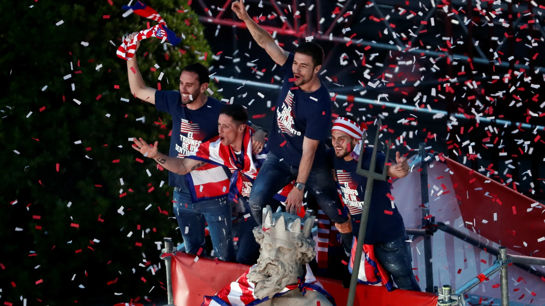 Torres, Godín, Koke y Gabi, en Neptuno Torres, Godín, Koke y Gabi, en Neptuno