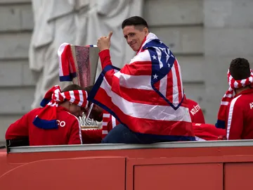 Fernando Torres, con la Europa League Fernando Torres, con la Europa League