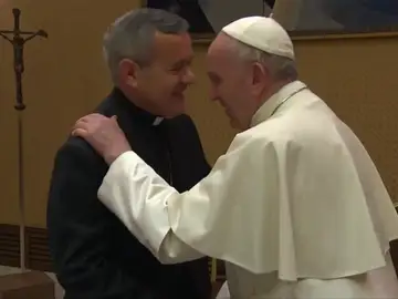 Un total de 34 obispos chilenos presentan su renuncia ante el papa Francisco por los casos de abusos sexuales Un total de 34 obispos chilenos presentan su renuncia ante el papa Francisco por los casos de abusos sexuales