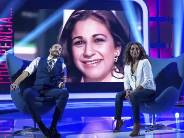 Roberto Vilar enfrenta a Lolita al cómico 'Test de la Coherencia' Roberto Vilar enfrenta a Lolita al cómico 'Test de la Coherencia'