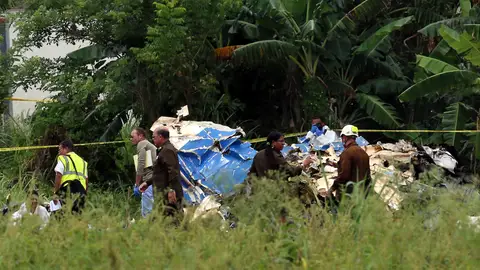 Partes del avión accidentado Partes del avión accidentado