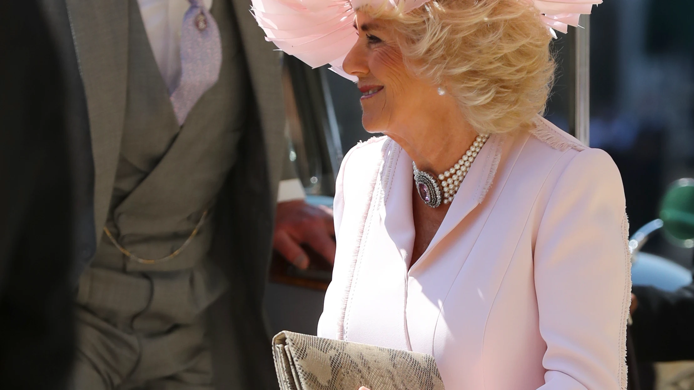 El príncipe Carlos y Camilla Parker Bowles Todos los invitados a la boda de Meghan Markle y el príncipe Harry