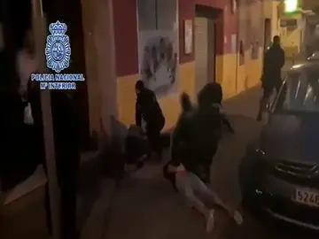 Detenido en Huelva el padre que se fugó con su hijo de 8 años Detenido en Huelva el padre que se fugó con su hijo de 8 años