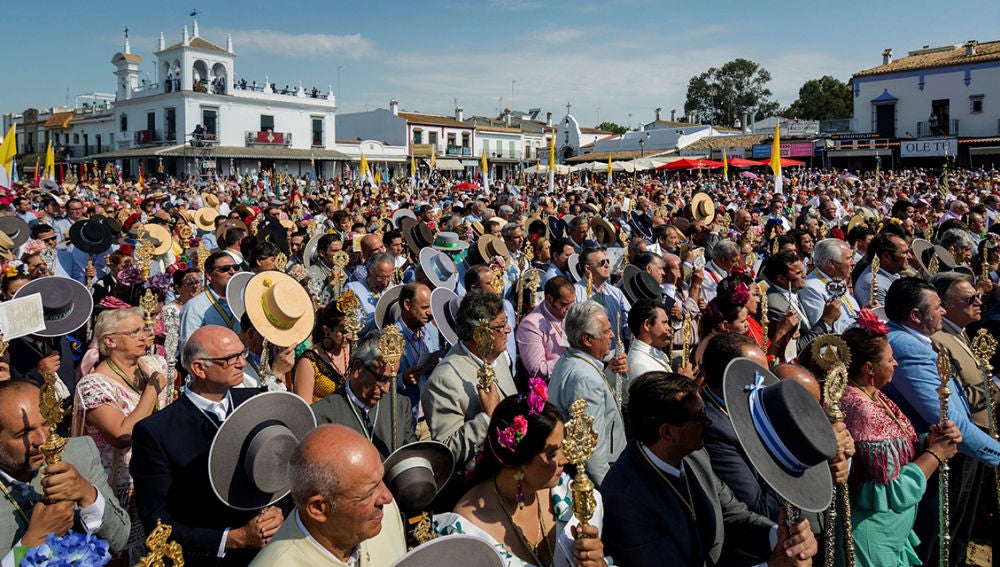 Misa de romeros en El Rocío