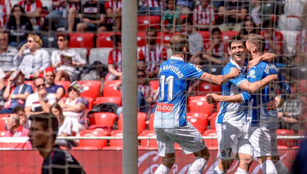 El Espanyol celebra un gol