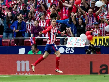 Fernando Torres celebra un gol Fernando Torres celebra un gol