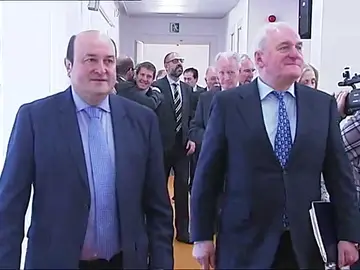 El PNV esperará al "último minuto" para decidir su voto a los presupuestos El PNV esperará al "último minuto" para decidir su voto a los presupuestos