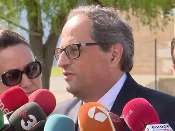 Torra critica que Jordis estén en la cárcel por ayudar a Cataluña "a decidir" Torra critica que Jordis estén en la cárcel por ayudar a Cataluña "a decidir"