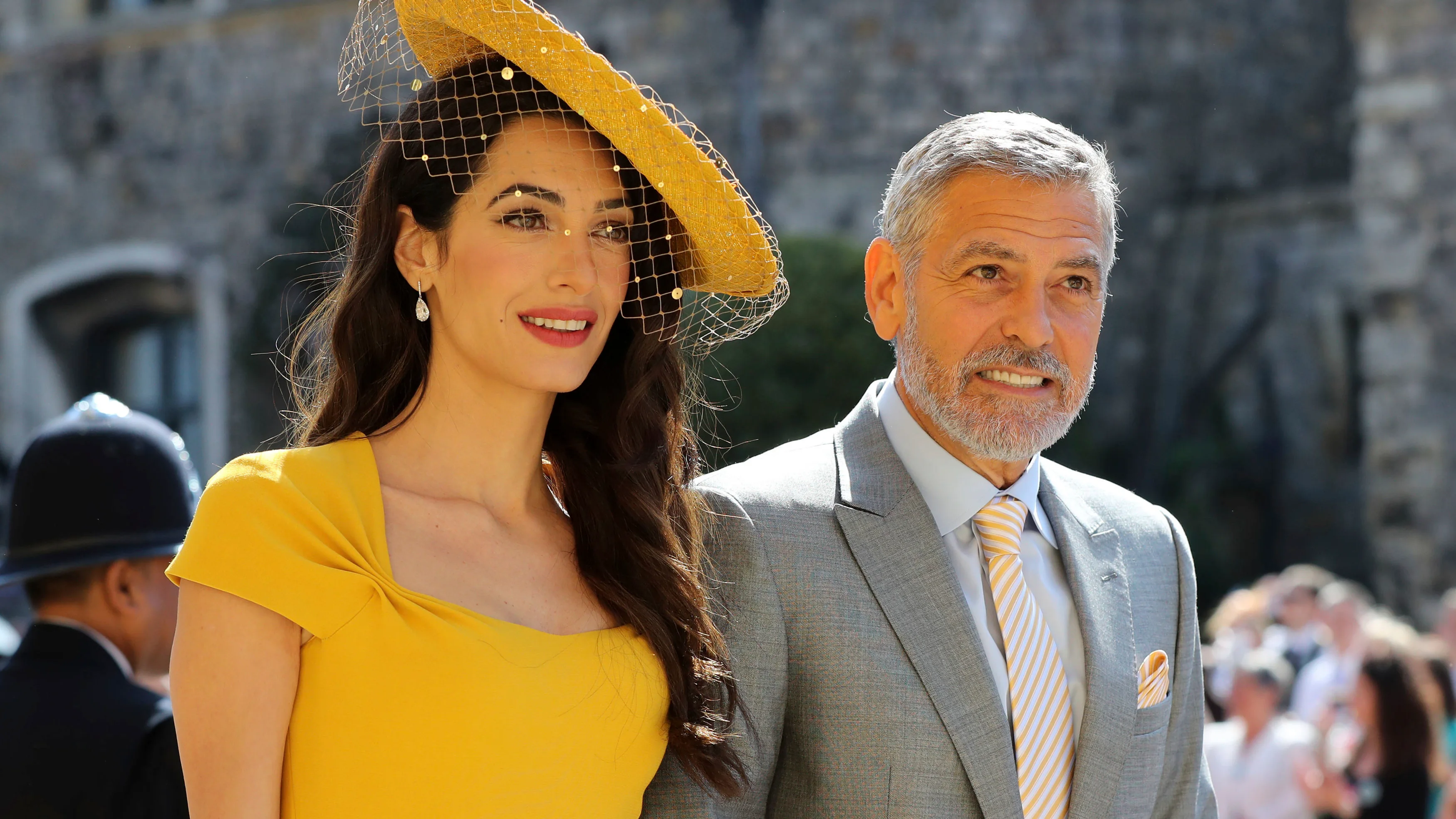 George y Amal Clooney en la boda de Meghan Markle y el príncipe Harry George y Amal Clooney en la boda de Meghan Markle y el príncipe Harry
