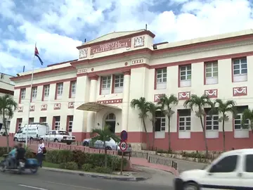 Muere una de las tres supervivientes del accidente de avión en La Habana, lo que eleva el número de víctimas mortales a 111 Muere una de las tres supervivientes del accidente de avión en La Habana, lo que eleva el número de víctimas mortales a 111