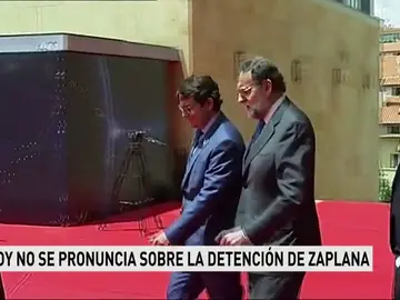 Rajoy asegura estar "muy bien" de ánimos y evita hacer declaraciones sobre Eduardo Zaplana Rajoy asegura estar "muy bien" de ánimos y evita hacer declaraciones sobre Eduardo Zaplana