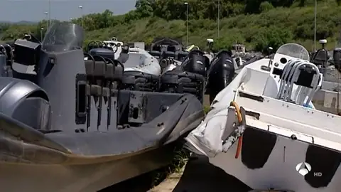 Espectacular persecución a una narcolancha que transportaba 4.000 kilos de hachís en Ceuta Espectacular persecución a una narcolancha que transportaba 4.000 kilos de hachís en Ceuta