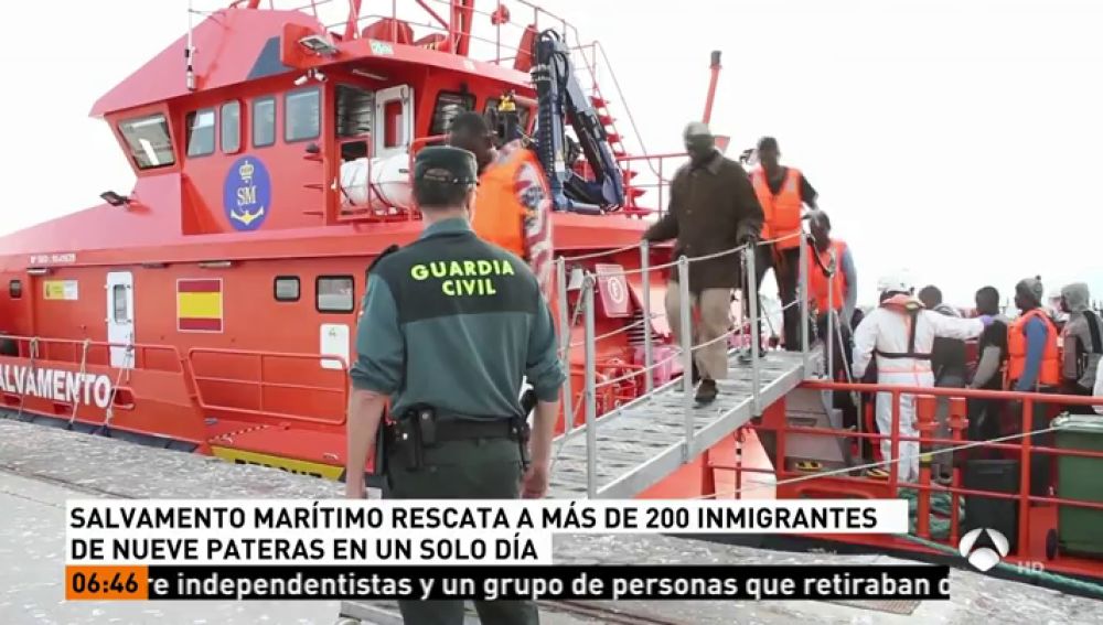 Más de 200 inmigrantes rescatados en el Estrecho de Gibraltar y en el mar Alborán