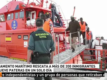 Más de 200 inmigrantes rescatados en el Estrecho de Gibraltar y en el mar Alborán Más de 200 inmigrantes rescatados en el Estrecho de Gibraltar y en el mar Alborán