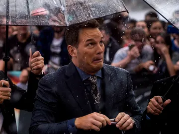 Chris Pratt bajo la lluvia de Madrid Chris Pratt bajo la lluvia de Madrid