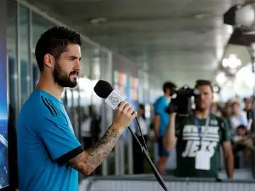 Isco, durante el 'Open Media Day' del Real Madrid antes de la final de Kiev Isco, durante el 'Open Media Day' del Real Madrid antes de la final de Kiev