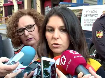 Cerca de 50 bomberos continúan con las labores de búsqueda de los dos obreros desaparecidos tras casi 14 horas Cerca de 50 bomberos continúan con las labores de búsqueda de los dos obreros desaparecidos tras casi 14 horas