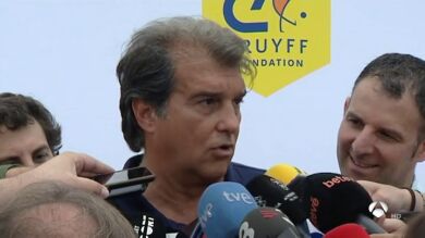 El dardo de Laporta a Ramos tras la lesión de Salah: 