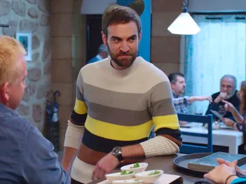 Plazaola no puede grabar al ver a Óscar Terol llorando de risa Plazaola no puede grabar al ver a Óscar Terol llorando de risa