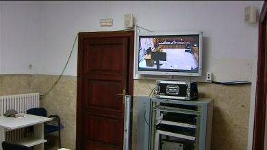 La falta de alojamiento en Ibiza provoca que un grupo de jueces celebre un juicio por videoconferencia desde Palma