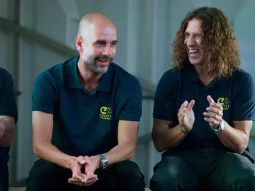 Guardiola y Puyol, en el acto de la Fundación Cruyff Guardiola y Puyol, en el acto de la Fundación Cruyff