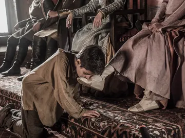 La humillación de Arnau ante los Puig, narrada por Ginés García Millán La humillación de Arnau ante los Puig, narrada por Ginés García Millán