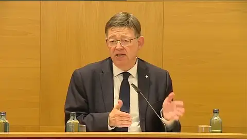 Puig defiende que la moción da "una respuesta política a la sentencia" de la Gürtel e insta al PNV a elegir Puig defiende que la moción da "una respuesta política a la sentencia" de la Gürtel e insta al PNV a elegir