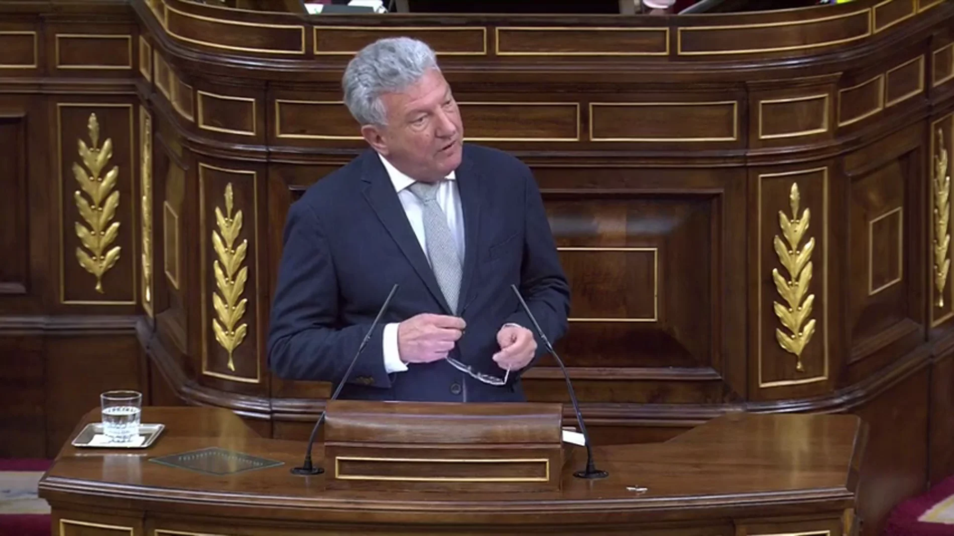 Pedro Quevedo participa en el debate de la moción de censura contra el Gobierno de Rajoy Pedro Quevedo participa en el debate de la moción de censura contra el Gobierno de Rajoy