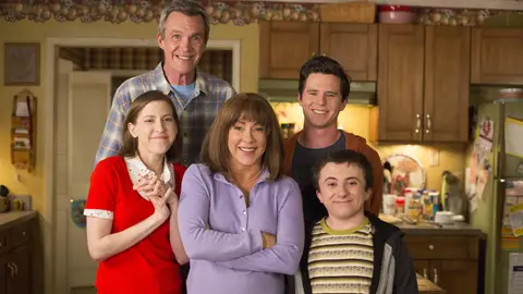 The Middle - Temporada 9 - Capítulo 24: La aventura de los Heck (Parte 2) The Middle - Temporada 9 - Capítulo 24: La aventura de los Heck (Parte 2)