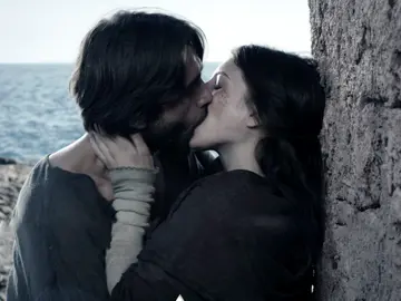 Arnau conoce el deseo y la pasión prohibida junto a Aledis Arnau conoce el deseo y la pasión prohibida junto a Aledis