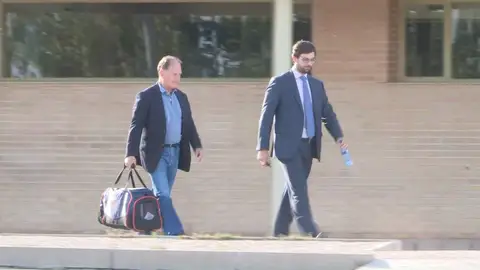 <p>Jesús Sepúlveda, el exmarido de Ana Mato, paga la fianza y el tribunal acuerda su libertad</p> <p>Jesús Sepúlveda, el exmarido de Ana Mato, paga la fianza y el tribunal acuerda su libertad</p>