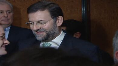 Rajoy, el primer presidente de la democracia que pierde el Gobierno por una moción de censura