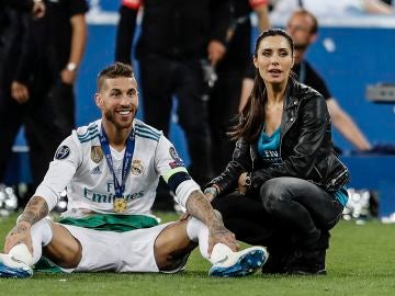 Pilar Rubio y Sergio Ramos tras ganar el Real Madrid la decimotercera Champions League