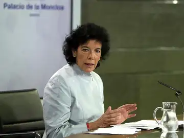 La portavoz del Ejecutivo, Isabel Celaá La portavoz del Ejecutivo, Isabel Celaá