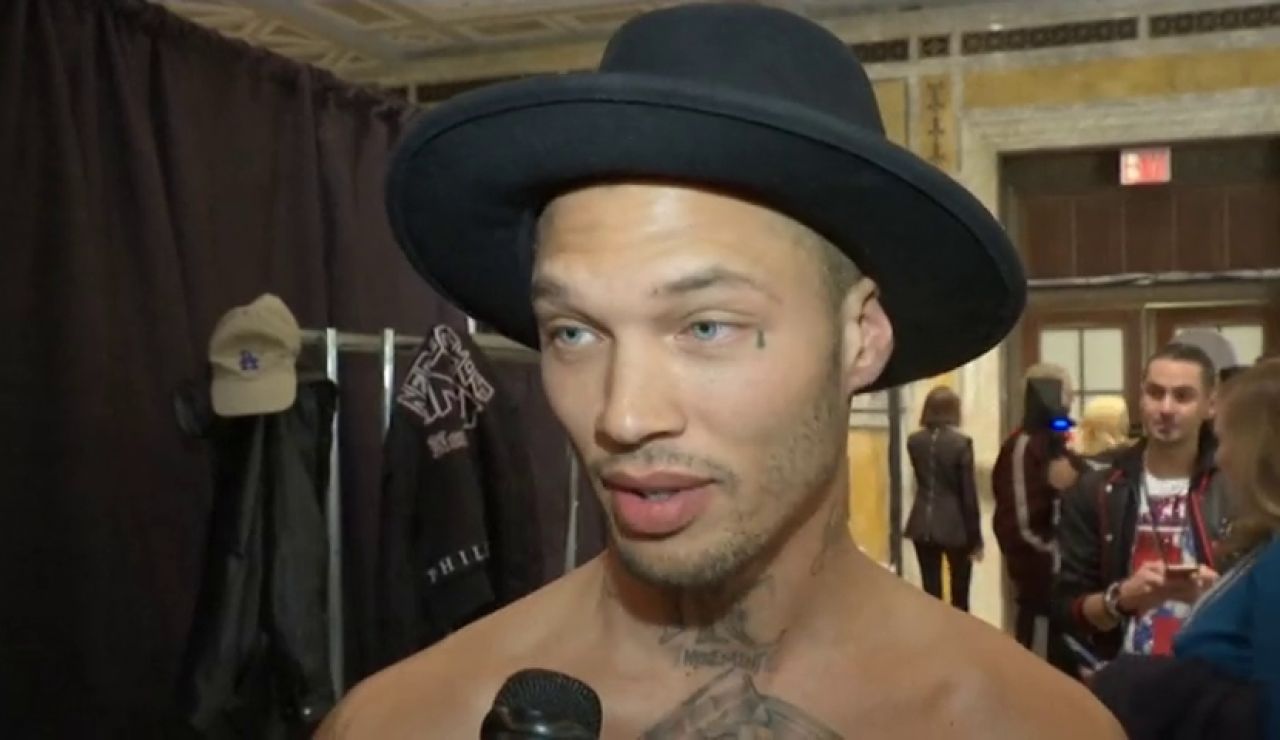 Jeremy Meeks, el expreso "más guapo del mundo", da a conocer a su nuevo hijo en redes sociales Jeremy Meeks, el expreso "más guapo del mundo", da a conocer a su nuevo hijo en redes sociales