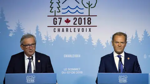 El presidente de la Comisión Europea, Jean-Claude Juncker (i), y el presidente del Consejo de Europa, Donald Tusk El presidente de la Comisión Europea, Jean-Claude Juncker, y el presidente del Consejo de Europa, Donald Tusk