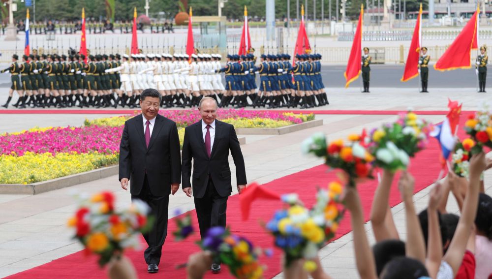 Los presidentes de Rusia Vladimir Putin y China Xi Jinping