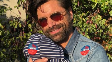 John Stamos junto a su hijo Billy