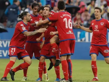 Los jugadores del Numancia celebran la victoria Los jugadores del Numancia celebran la victoria